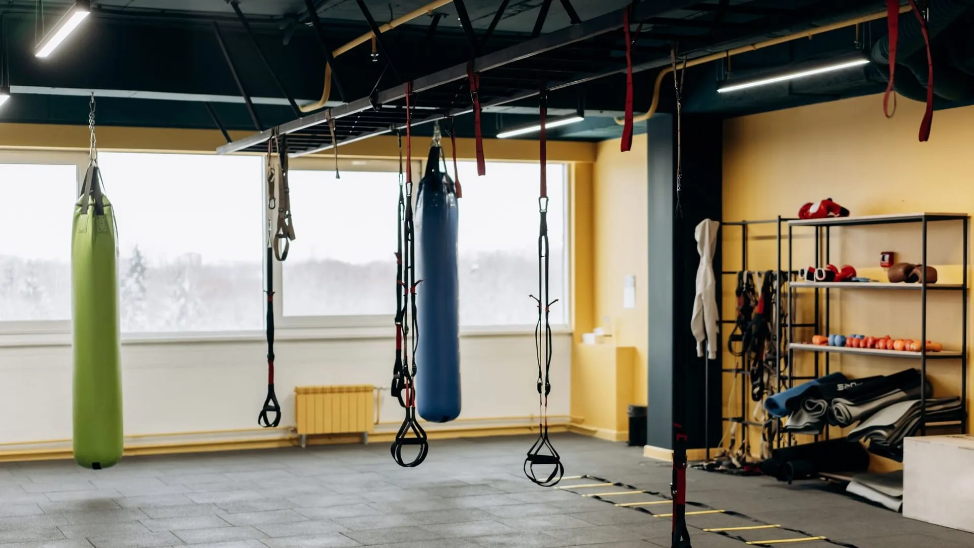 Photograph representing a training studio